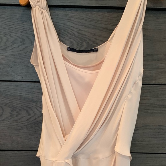 BCBGMaxAzria Beautiful Draped Silky Dress💕 - Picture 2 of 4